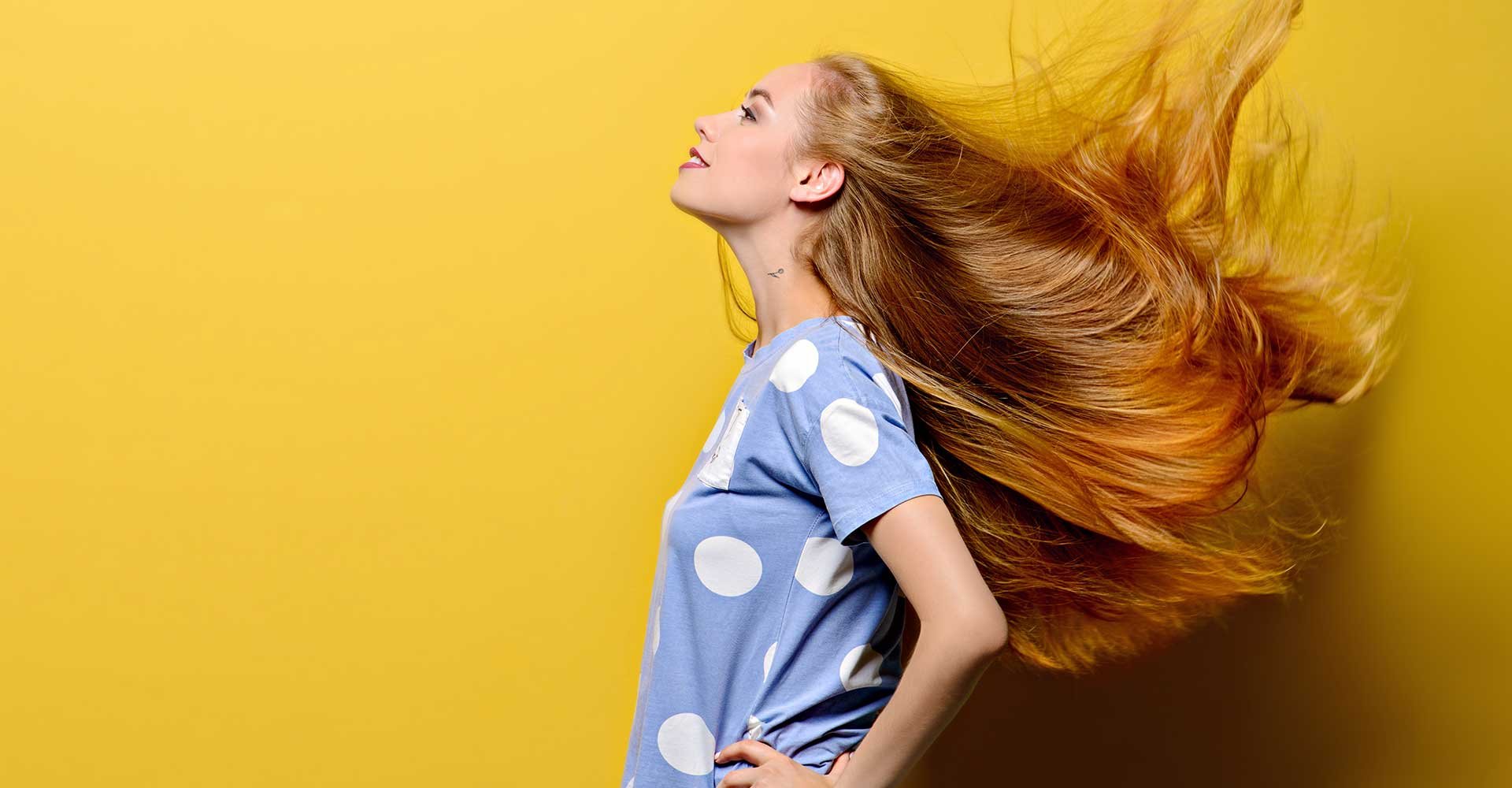 Modelo Com Longos Cabelos Longos